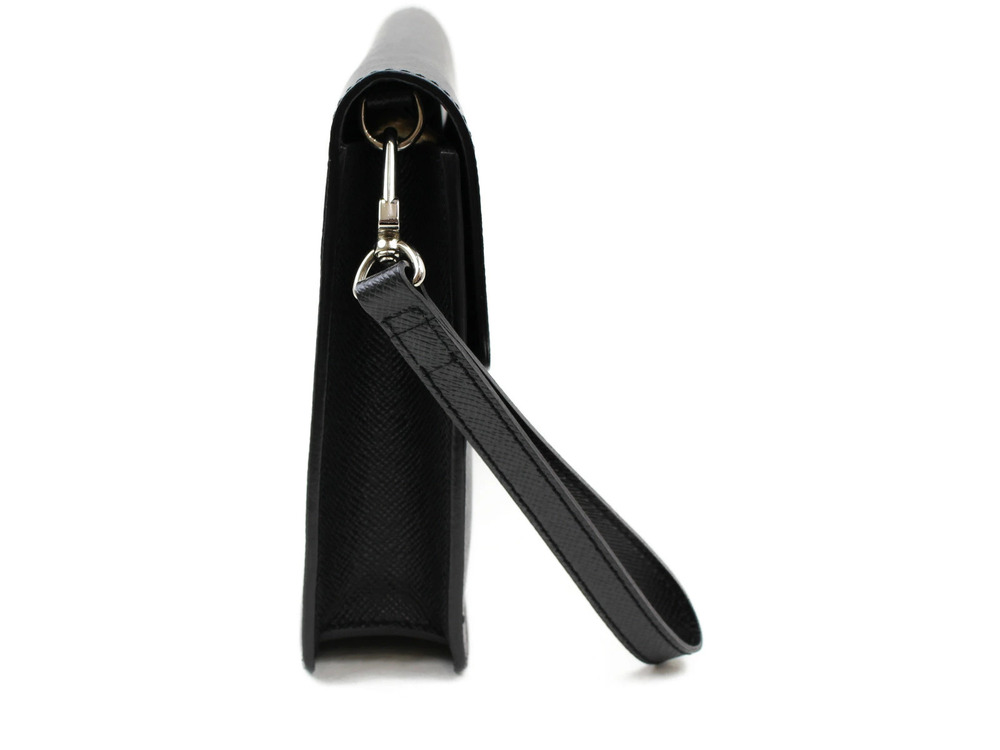 Louis Vuitton leatherSilver bag Taiga Bellaia Black